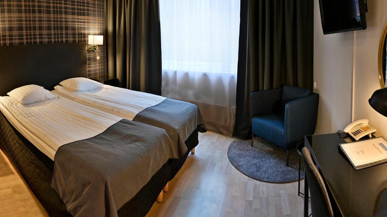 Amadeus By First Hotel 3*